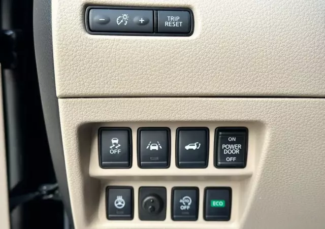 NISSAN X-Trail 1.3 DIG-T N-Connecta 2WD DCT