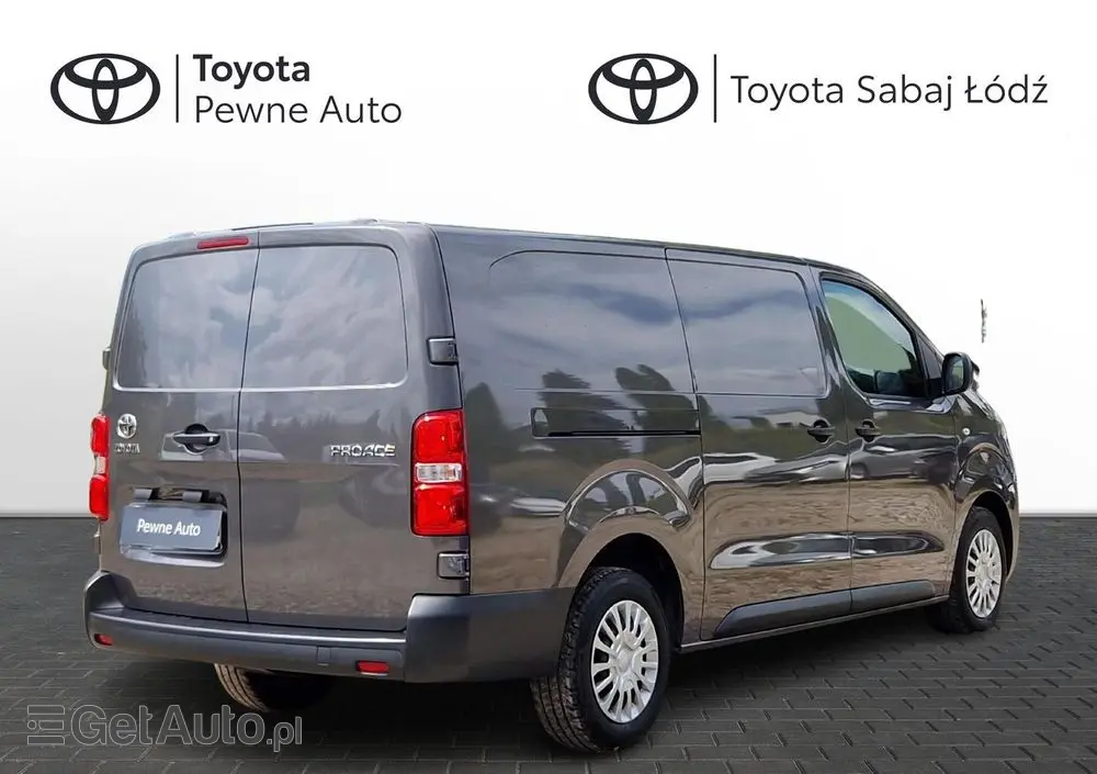 TOYOTA PROACE 