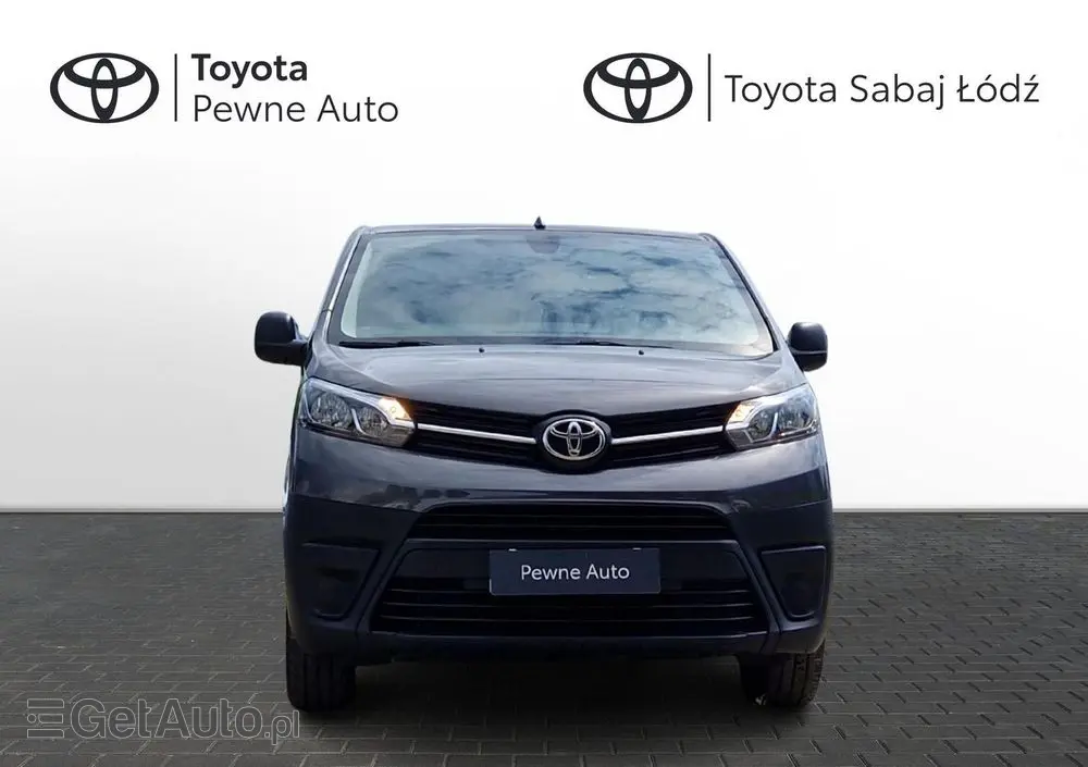 TOYOTA PROACE 
