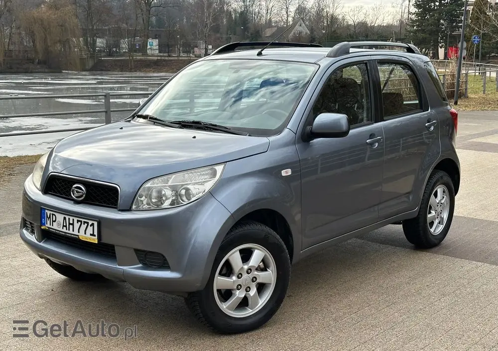 DAIHATSU Terios 2WD Top Limited