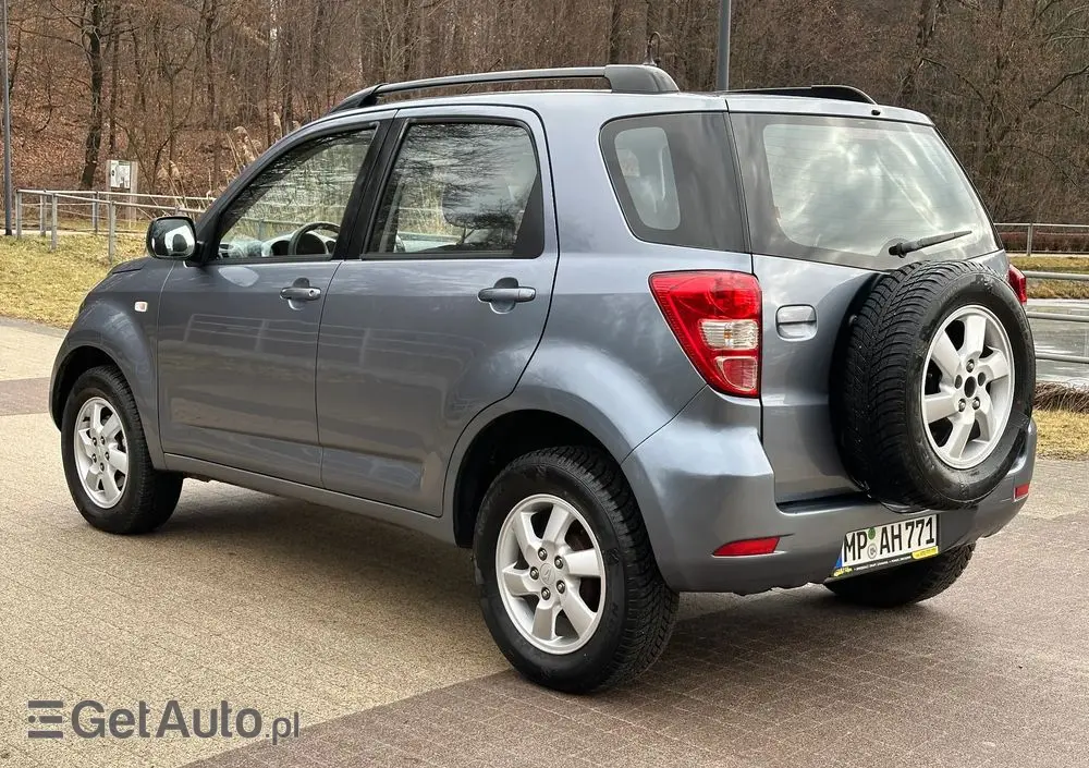 DAIHATSU Terios 2WD Top Limited