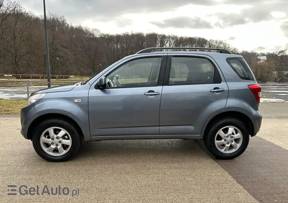 DAIHATSU Terios 2WD Top Limited