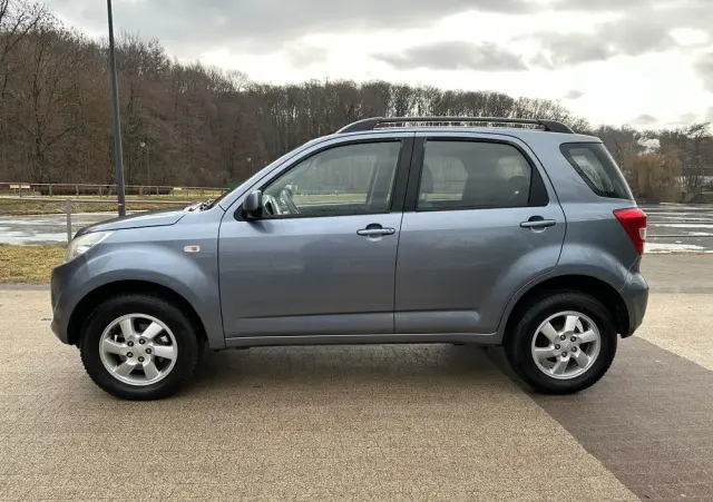 DAIHATSU Terios 2WD Top Limited