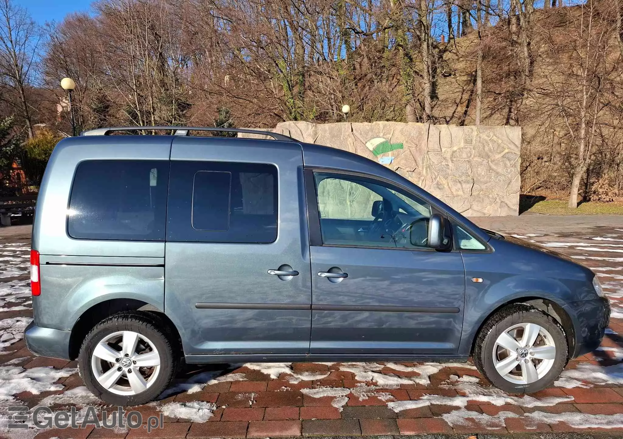 VOLKSWAGEN Caddy 2.0 TDI Comfortline