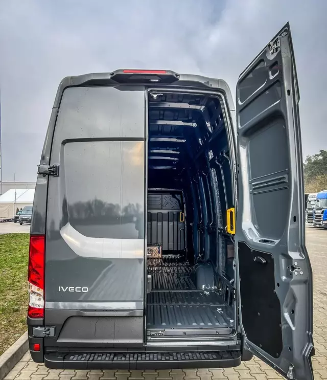 IVECO Daily 