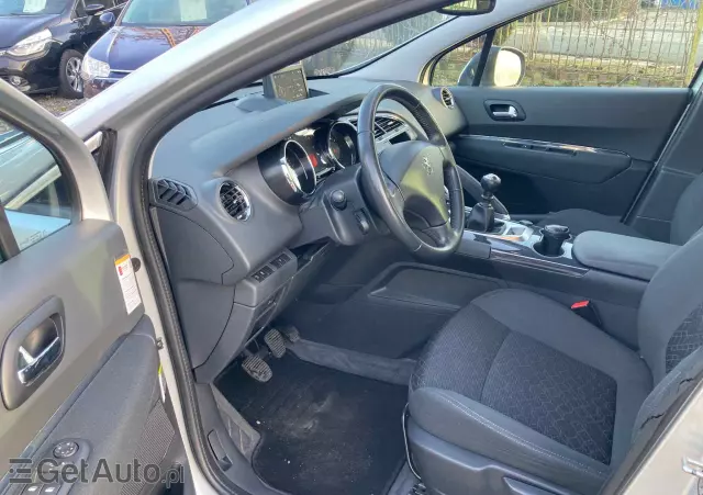 PEUGEOT 3008 1.6 HDi Access