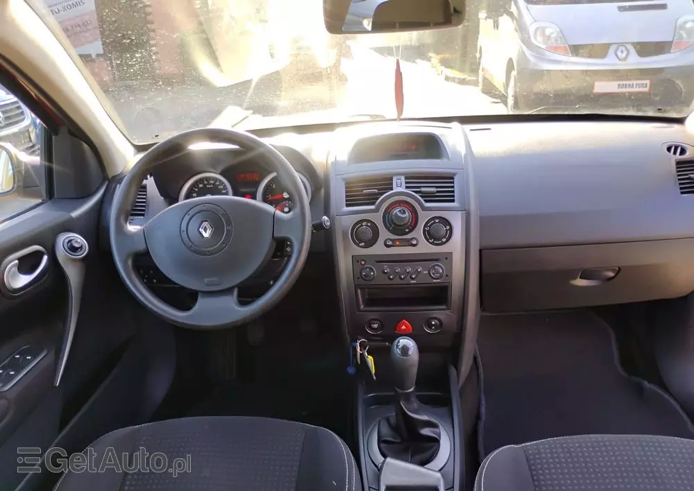 RENAULT Megane 1.4 Authentique