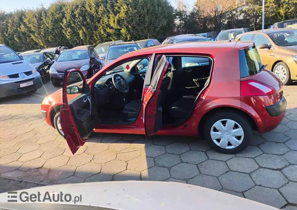 RENAULT Megane 1.4 Authentique