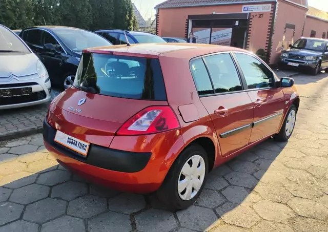 RENAULT Megane 1.4 Authentique