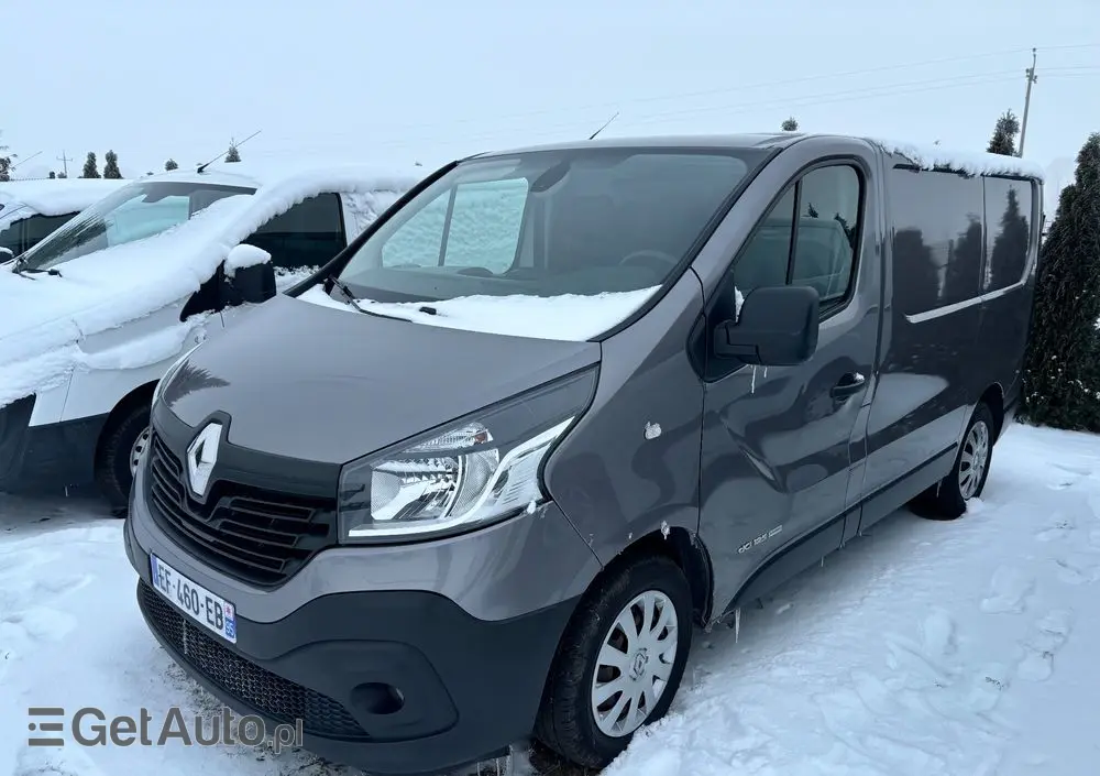 RENAULT Trafic 