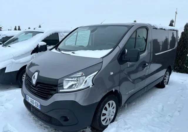 RENAULT Trafic 