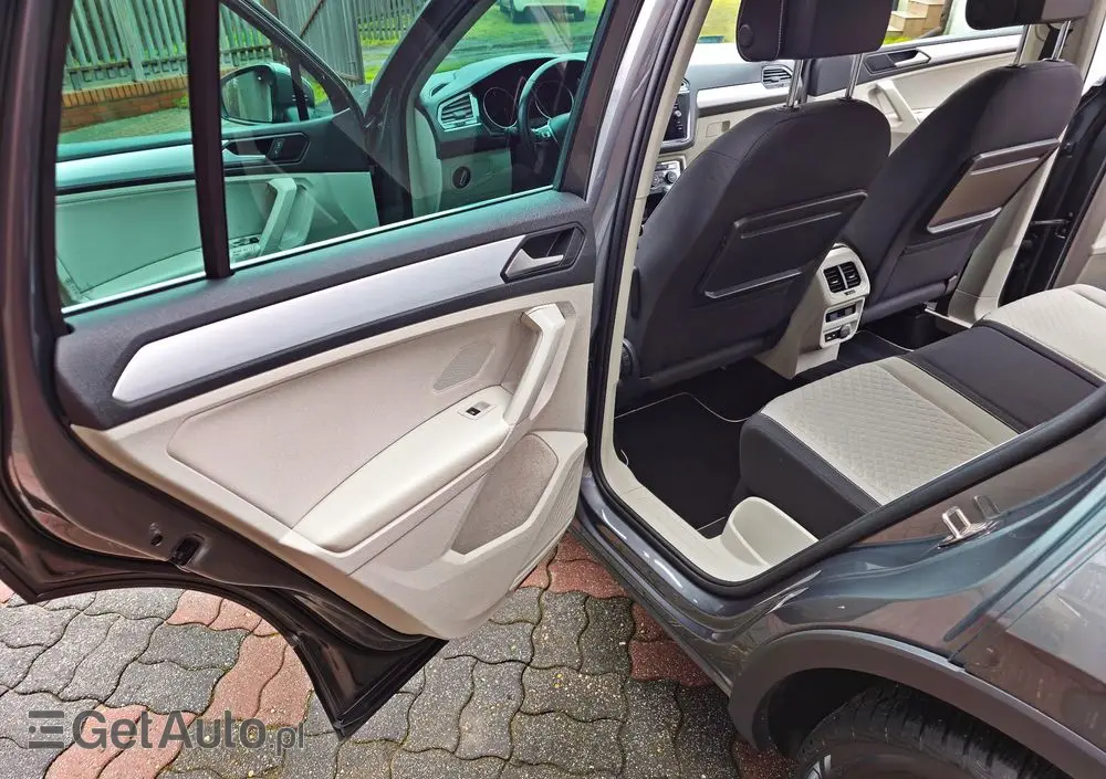 VOLKSWAGEN Tiguan 1.5 TSI EVO Comfortline DSG