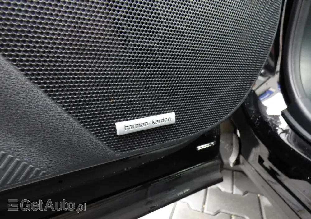 SUBARU Forester 2.0i-L Platinum (EyeSight) Lineartronic