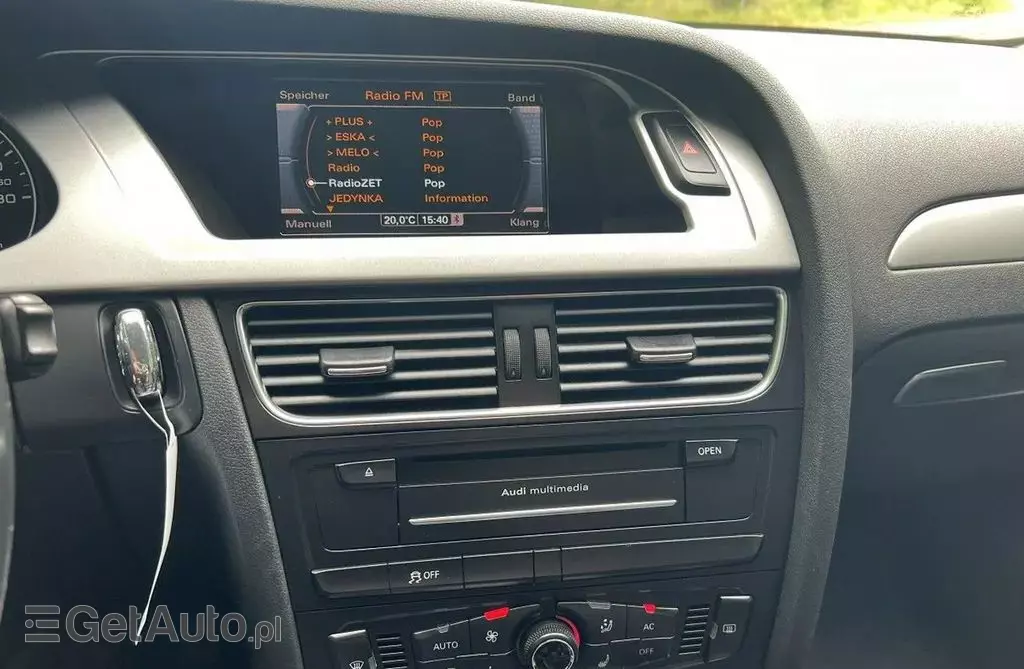 AUDI A4 