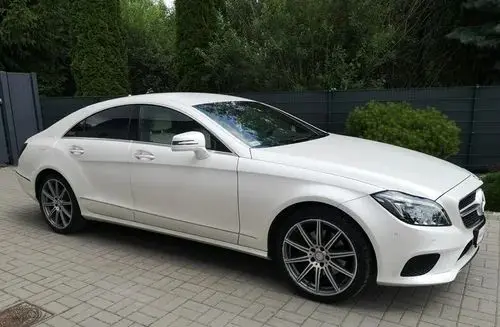 MERCEDES-BENZ CLS 