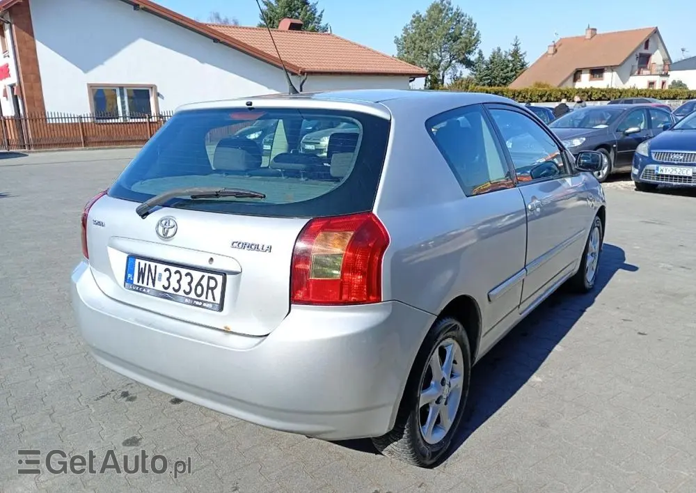 TOYOTA Corolla 