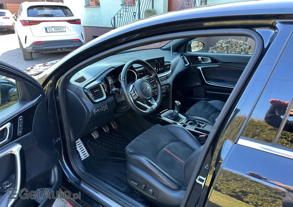 KIA ProCeed 1.6 T-GDI GT