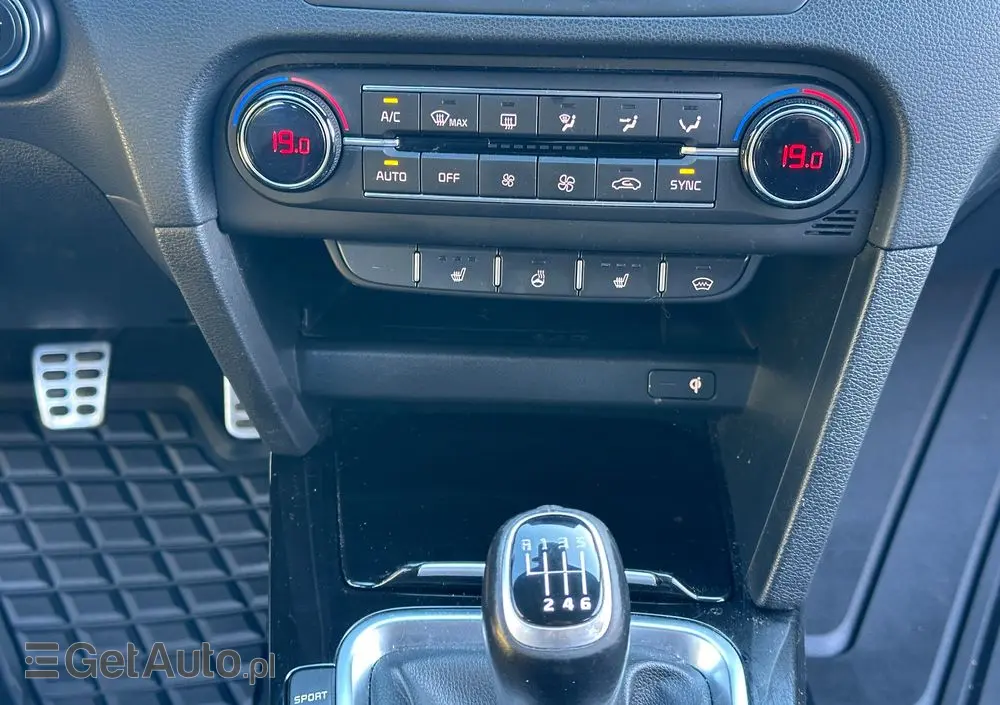 KIA ProCeed 1.6 T-GDI GT