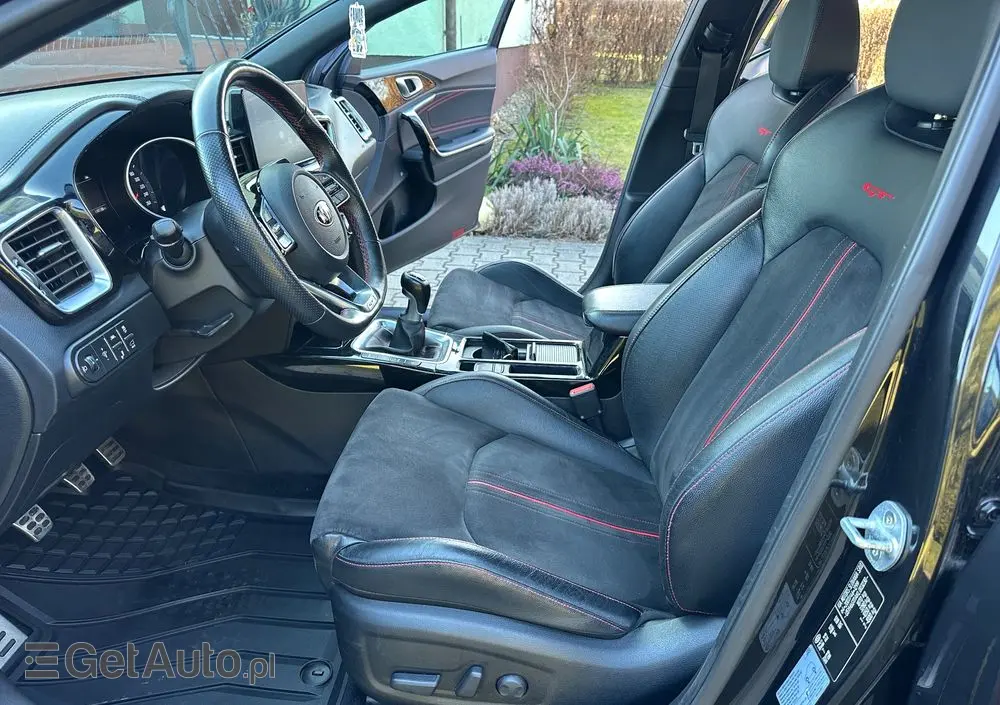 KIA ProCeed 1.6 T-GDI GT