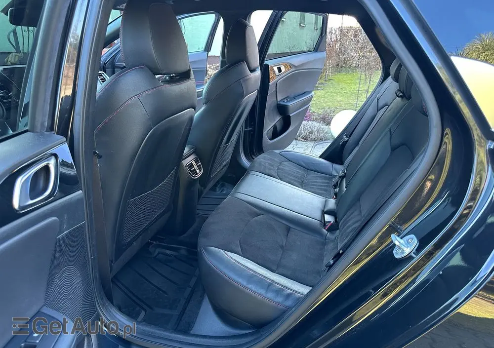 KIA ProCeed 1.6 T-GDI GT