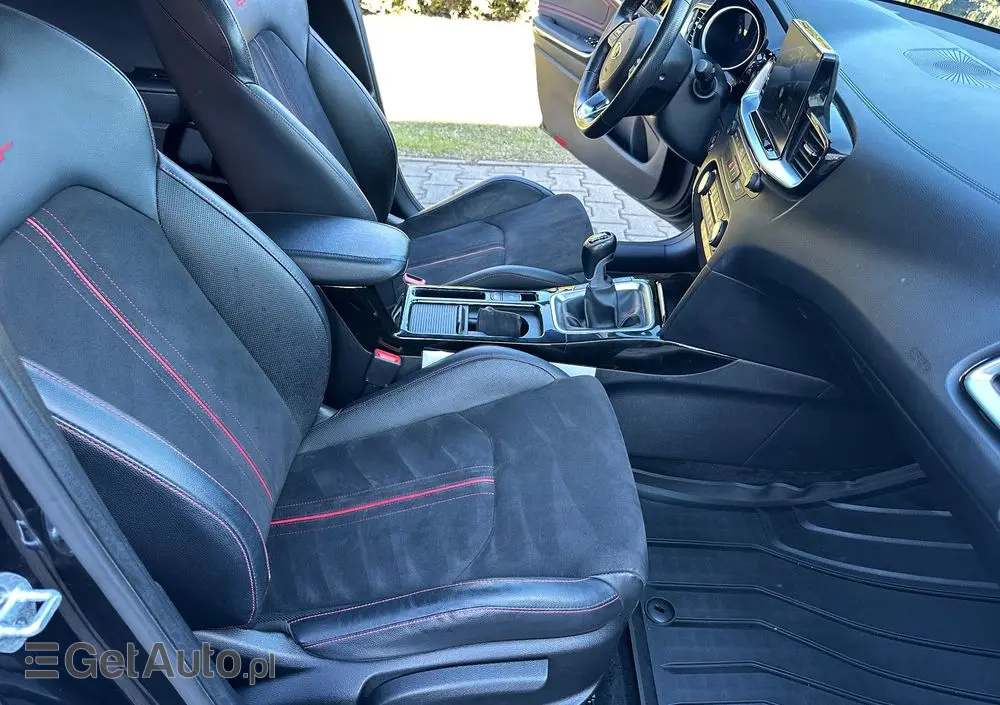 KIA ProCeed 1.6 T-GDI GT