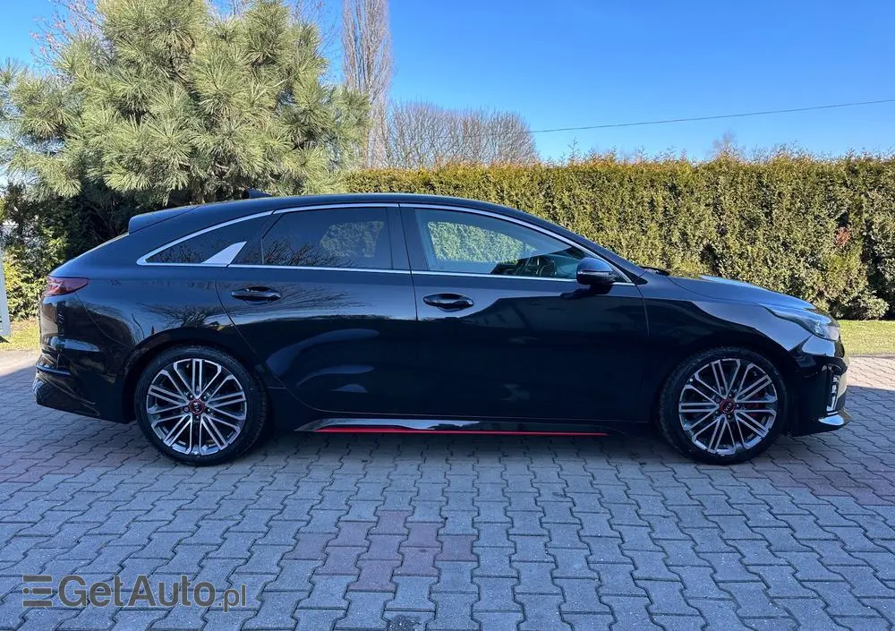 KIA ProCeed 1.6 T-GDI GT
