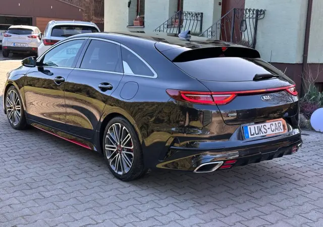 KIA ProCeed 1.6 T-GDI GT