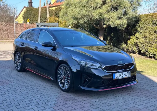 KIA ProCeed 1.6 T-GDI GT