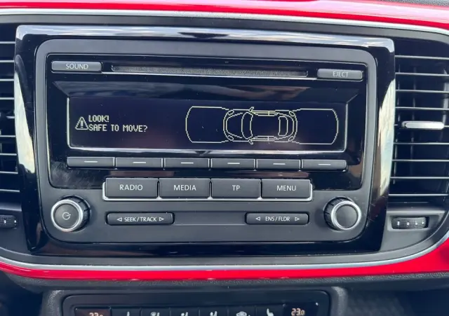 VOLKSWAGEN Beetle The 1.2 TSI Design