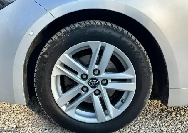 TOYOTA Corolla 1.8 Hybrid Comfort