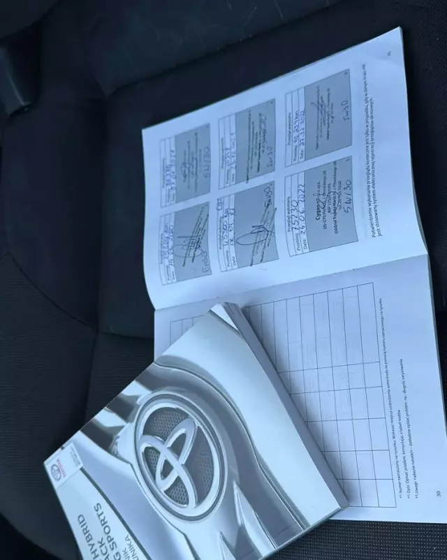 TOYOTA Corolla 1.8 Hybrid Comfort