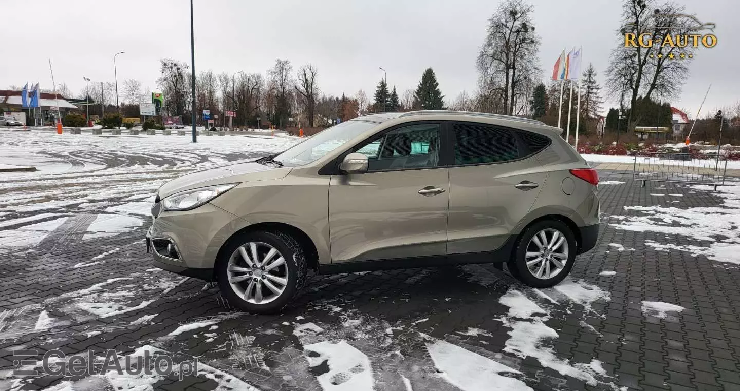 HYUNDAI Ix35 