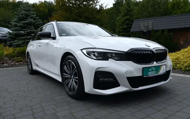 BMW Seria 3 320d xDrive Edition M Sport Shadow