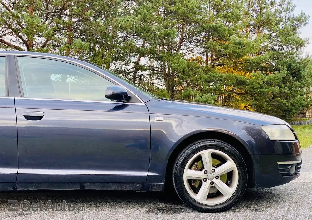 AUDI A6 Limousine 