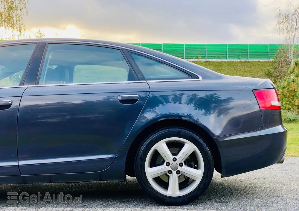 AUDI A6 Limousine 