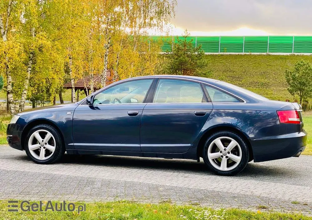 AUDI A6 Limousine 