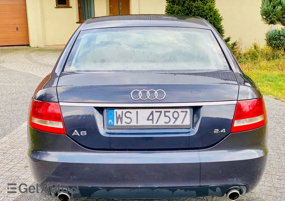 AUDI A6 Limousine 