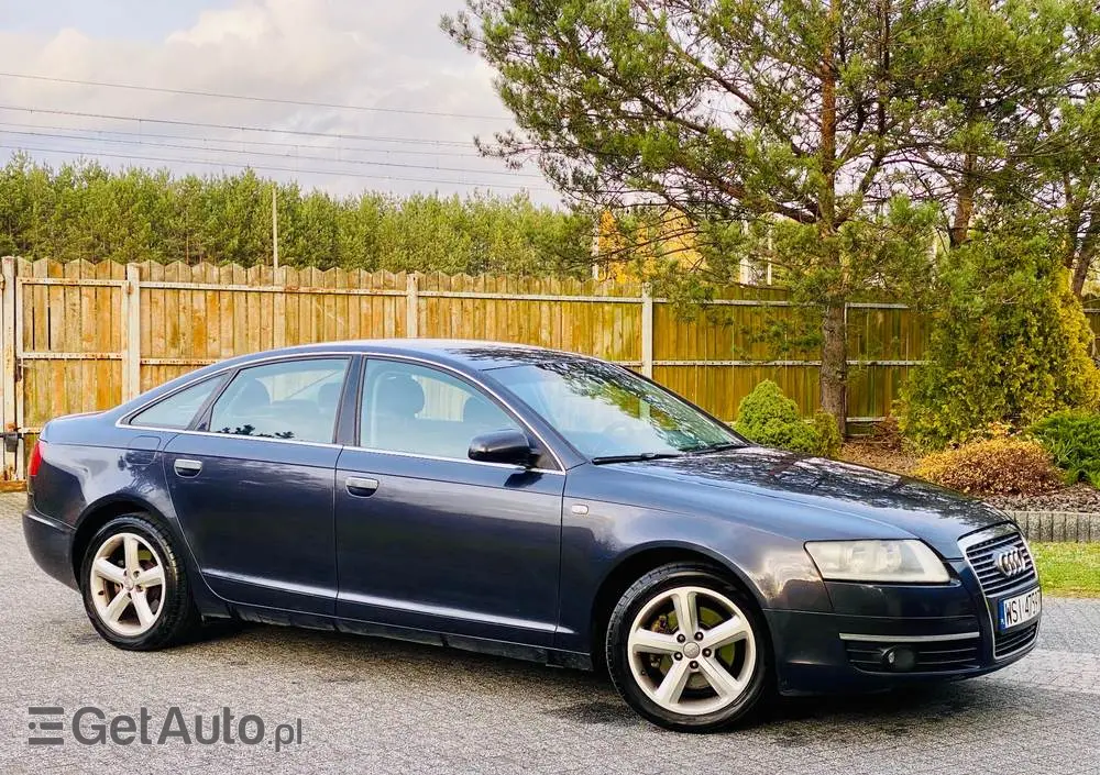 AUDI A6 Limousine 