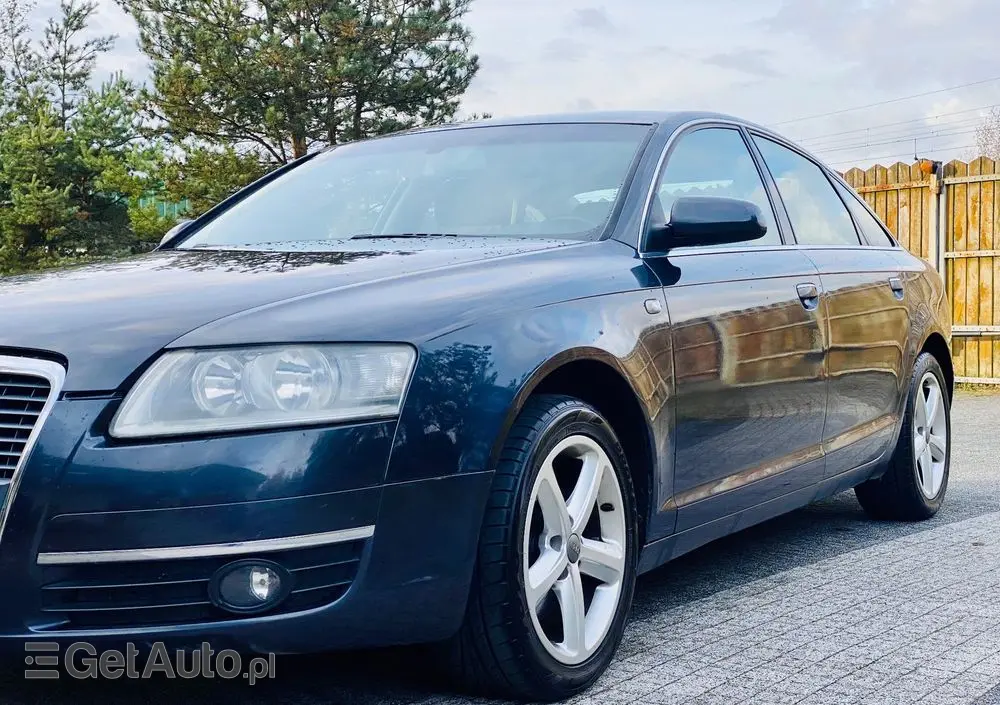 AUDI A6 Limousine 