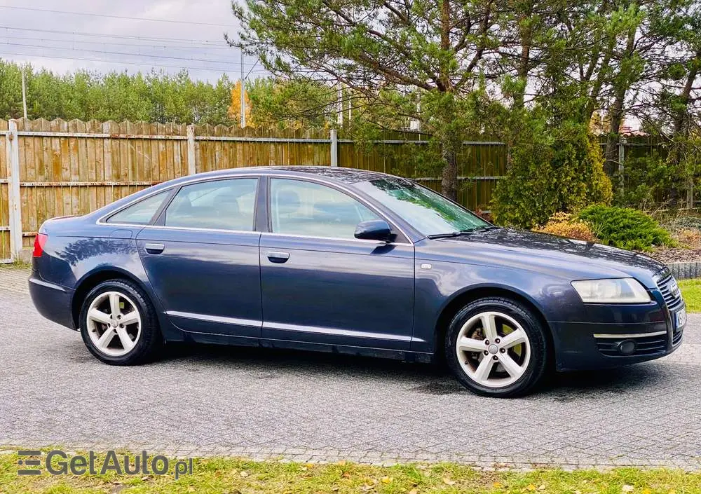 AUDI A6 Limousine 