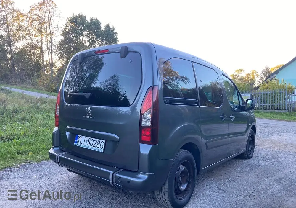 PEUGEOT Partner Tepee BlueHDi 100 Stop&Start ETG6 Active