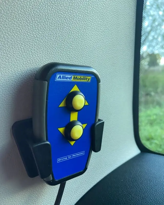 PEUGEOT Partner Tepee BlueHDi 100 Stop&Start ETG6 Active