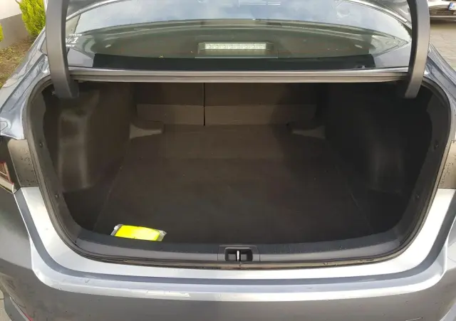 TOYOTA Corolla 1.5 Comfort MS