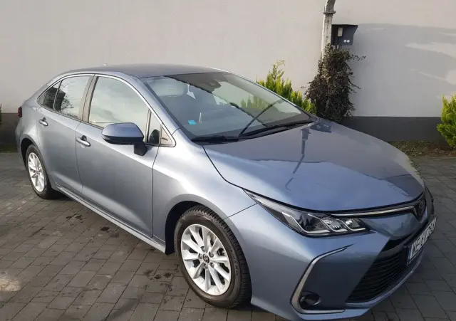 TOYOTA Corolla 1.5 Comfort MS