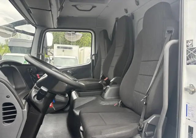 MERCEDES-BENZ 818 821 921 1018 1221 1218 1224 1523 1527 