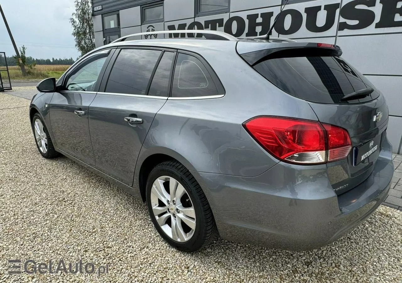 CHEVROLET Cruze 