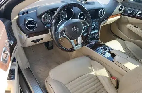 MERCEDES-BENZ SL 