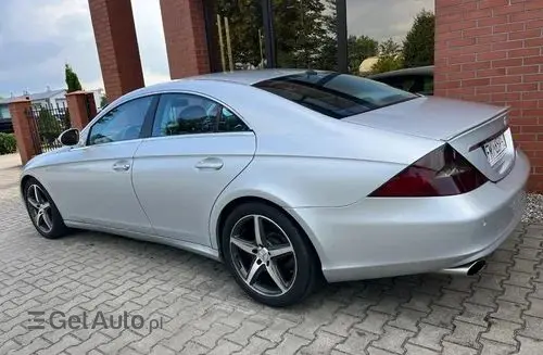 MERCEDES-BENZ CLS 