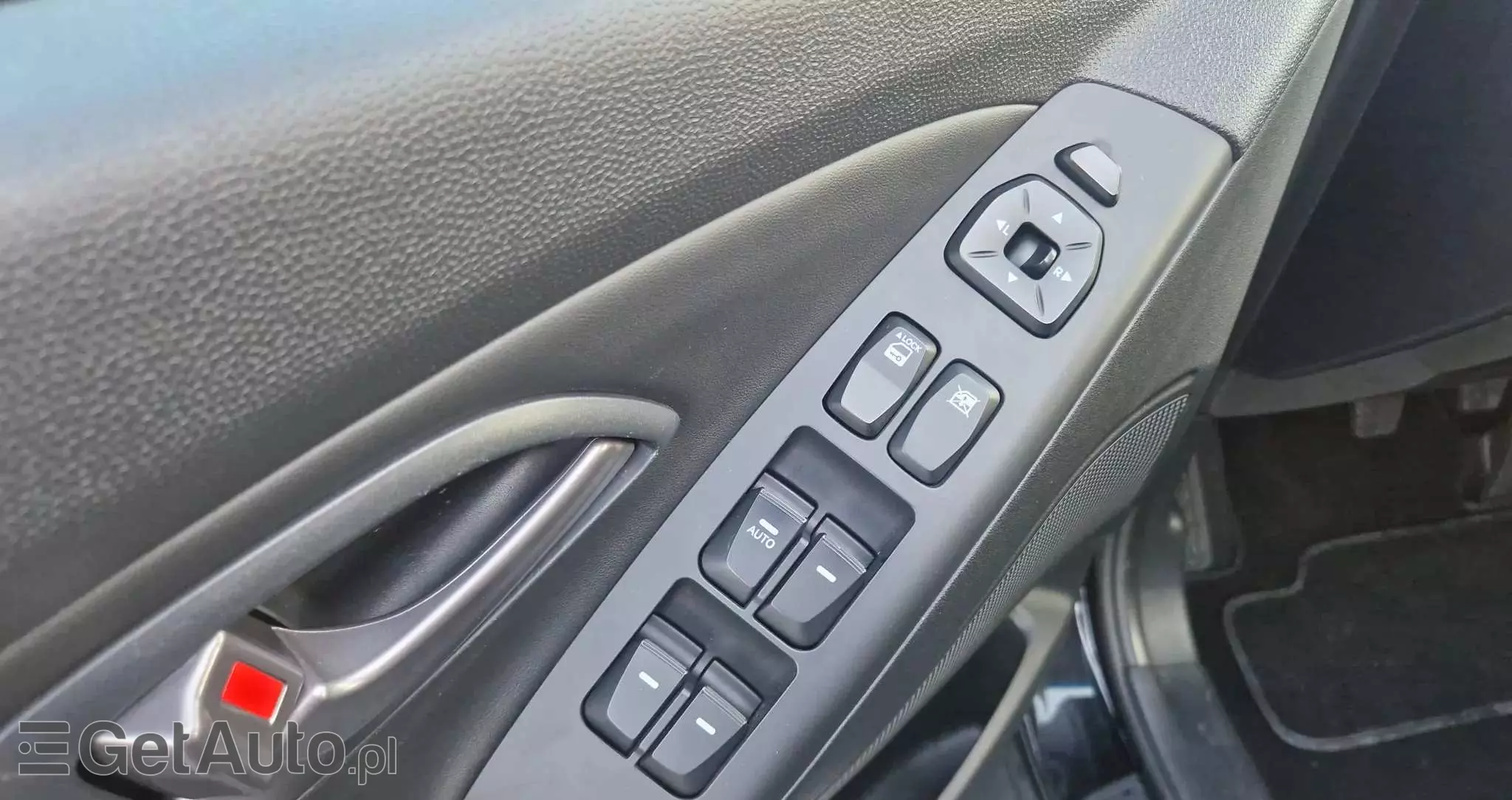 HYUNDAI Ix35 1.6 2WD Fifa World Cup Edition