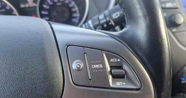 HYUNDAI Ix35 1.6 2WD Fifa World Cup Edition